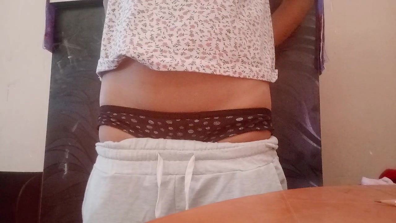 Desi girl showing pussy and boobs