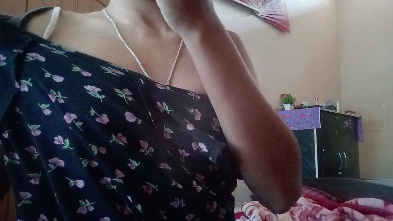 Come and fuck me a college girl