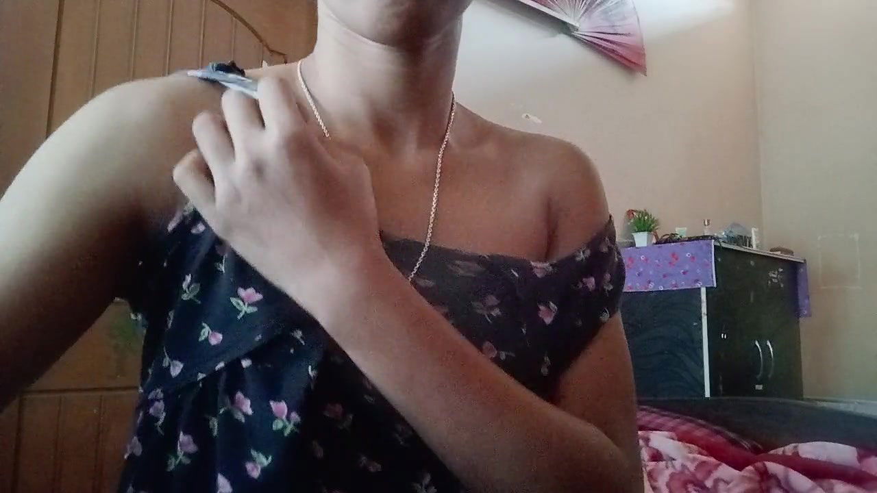 Come and fuck me a college girl