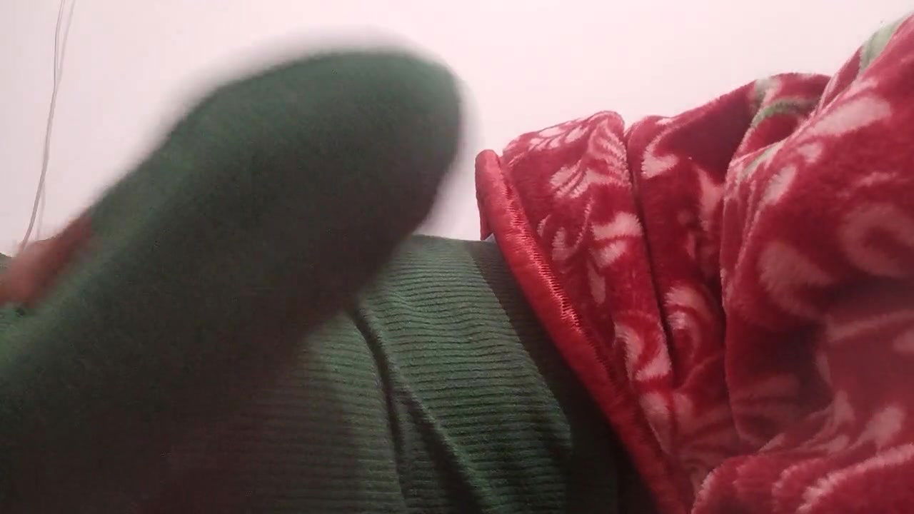 Beautiful Indian girl showing boobs. Desi Girl Fun