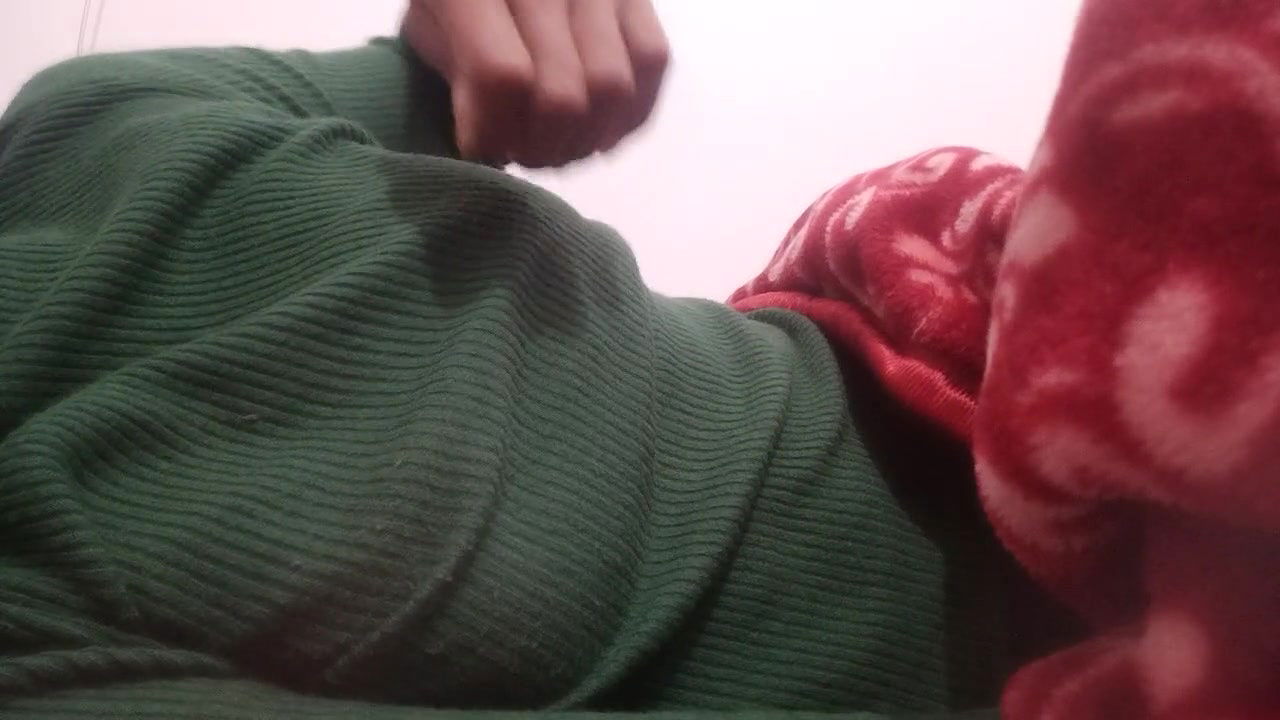 Beautiful Indian girl showing boobs. Desi Girl Fun