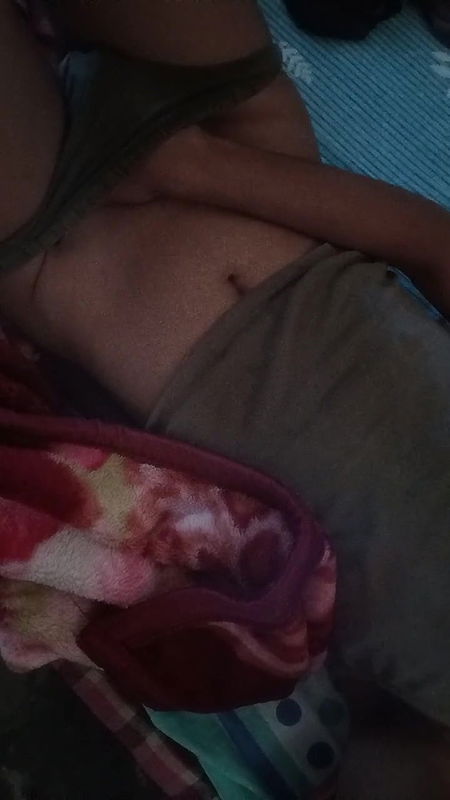 Beautiful College Girl Showing Wet Pussy Masturbation