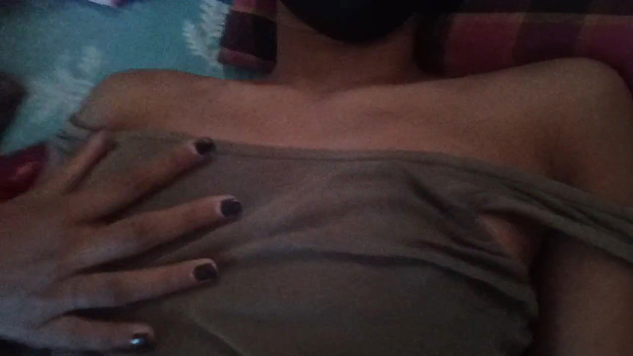 Beautiful College Girl Showing Nipples