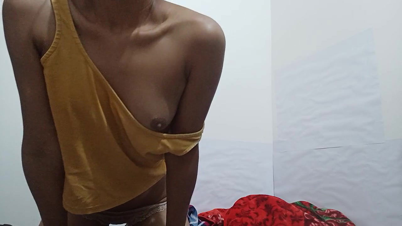 18  girl solo. Desi Girl Fun