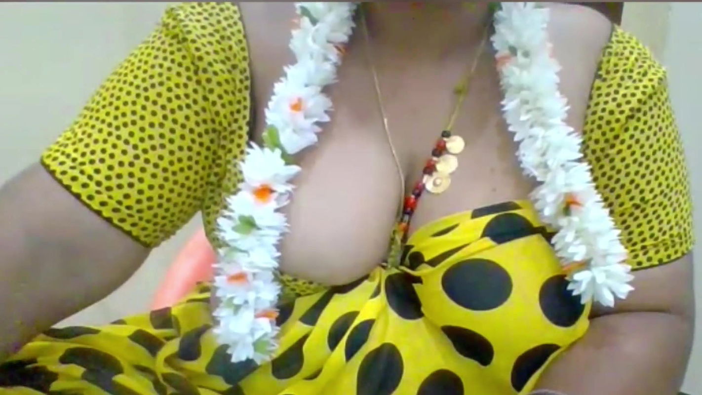 Telugu Hot Lanja Big Boobs Puffy Nipples Dirty Talking