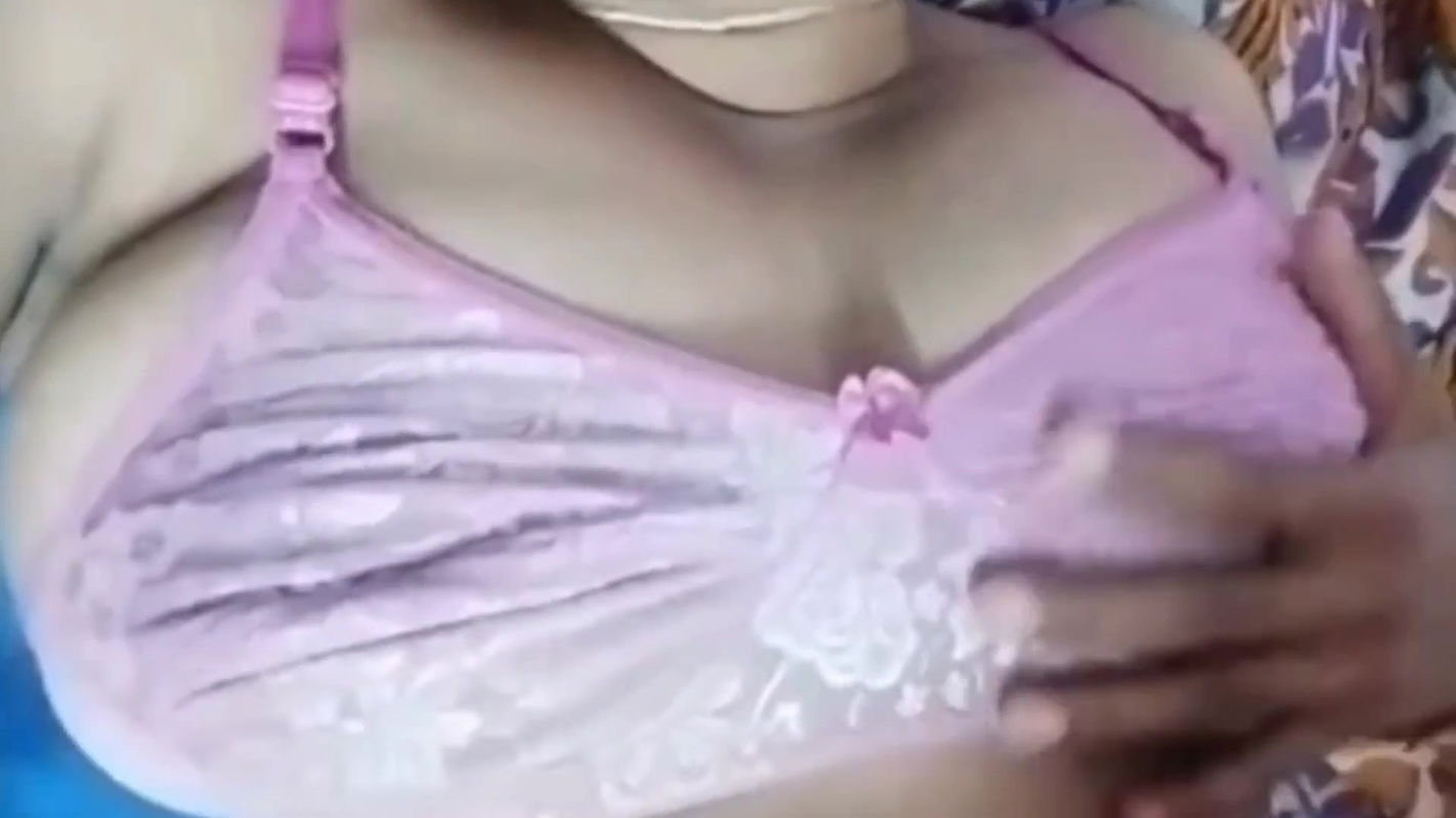 My Lover Big Natural Boobs Showing for Stepbrother