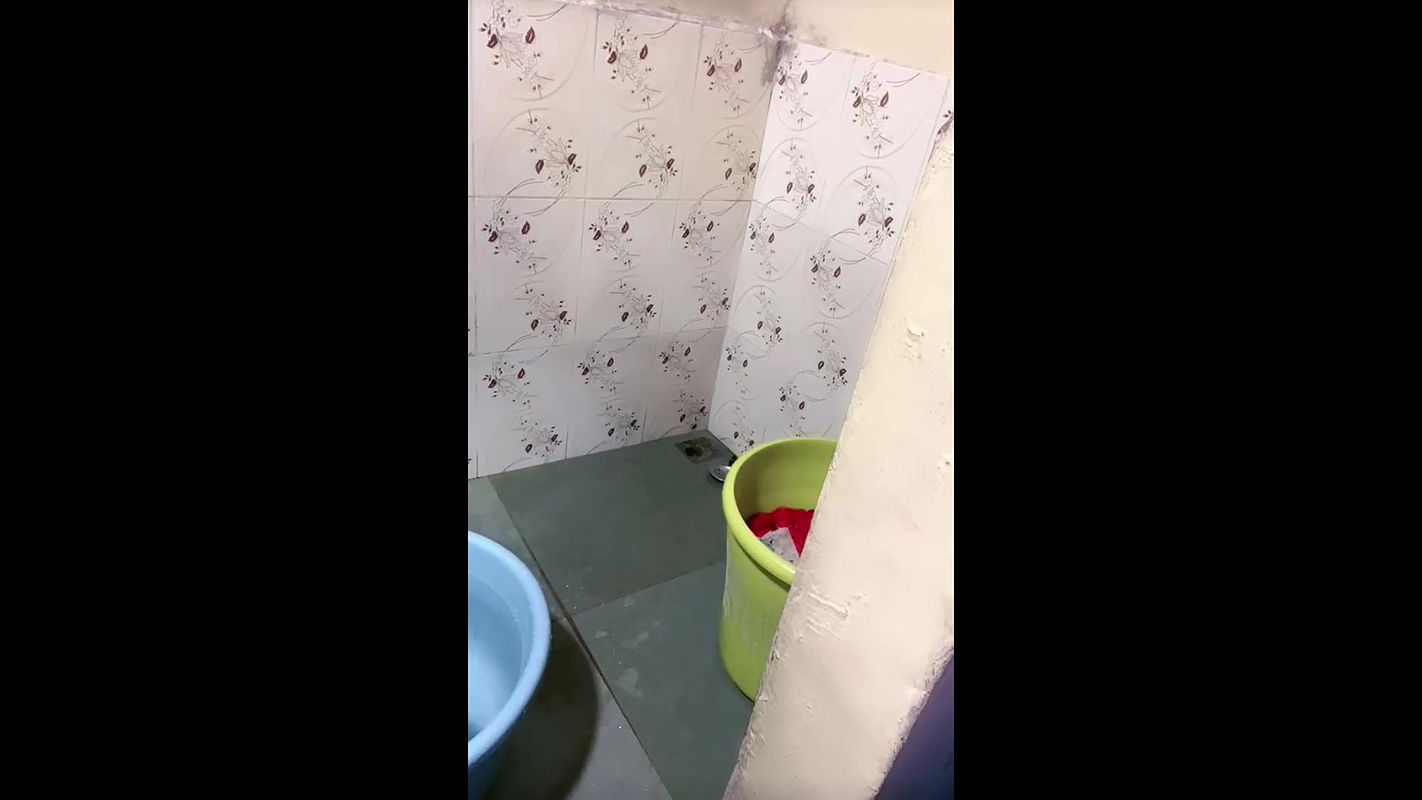 Desi Village Beautiful Girl Bathing Natural Tights Boobs Showing