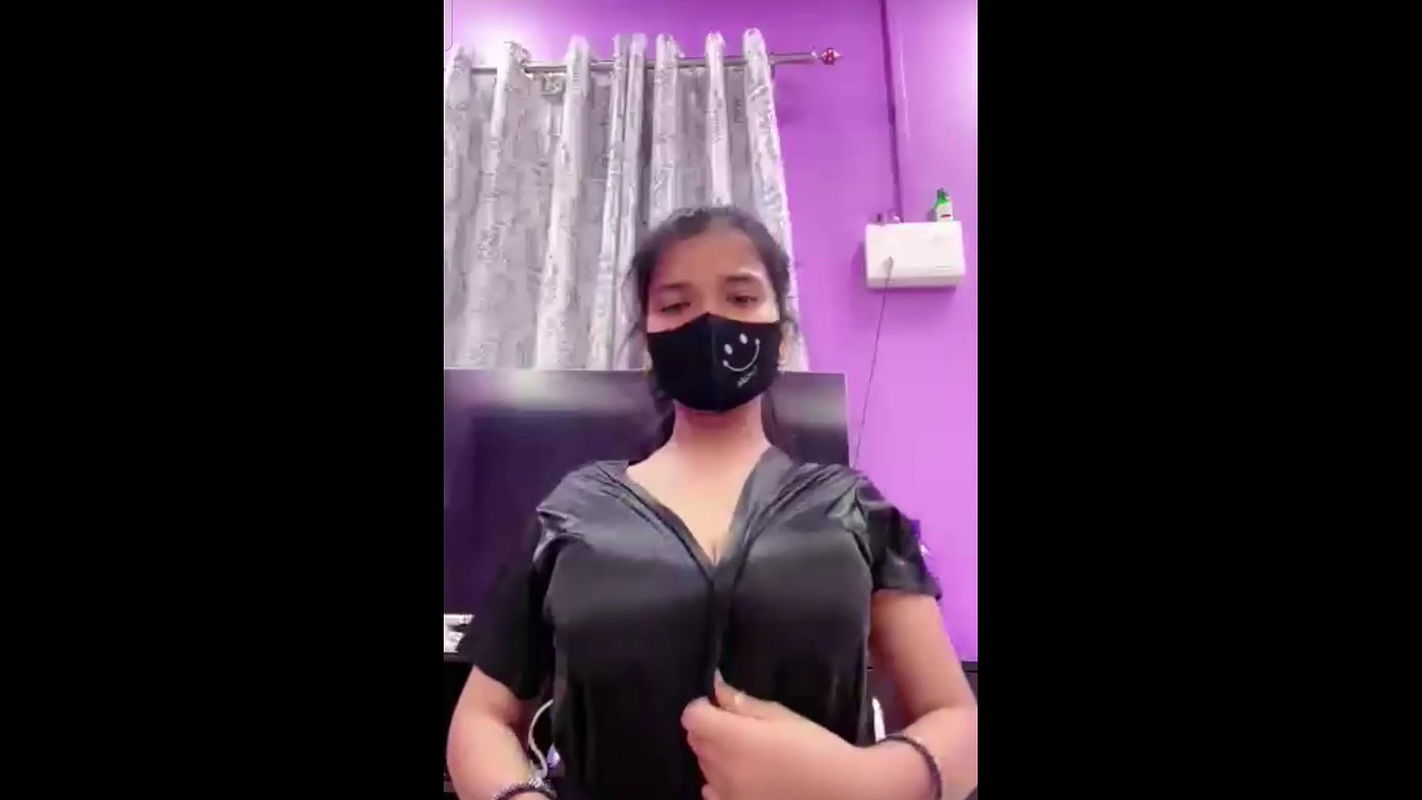 Desi Girl Showing Some