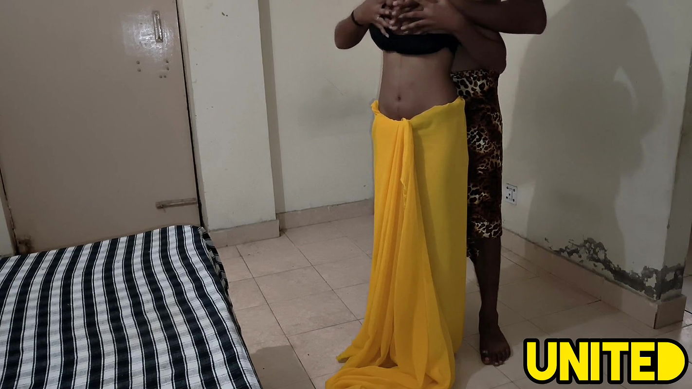 Sexy Teen (18 ) Year Old Girl Wearing Yellow Saari I Had Lot of Sex