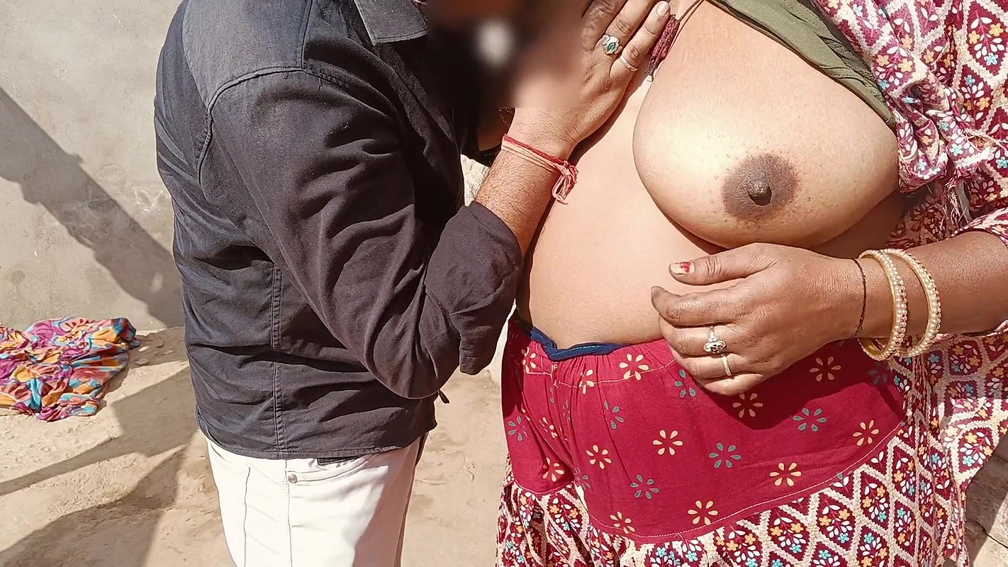 Today my step sister was alone at home, I drank the milk of her big breasts and got her ass fucked tremendously