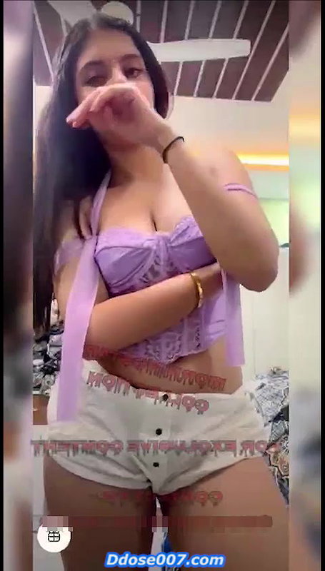 updates Gorgeous Hottie Sanaya Big Boobs and Ass Show on Live Tango