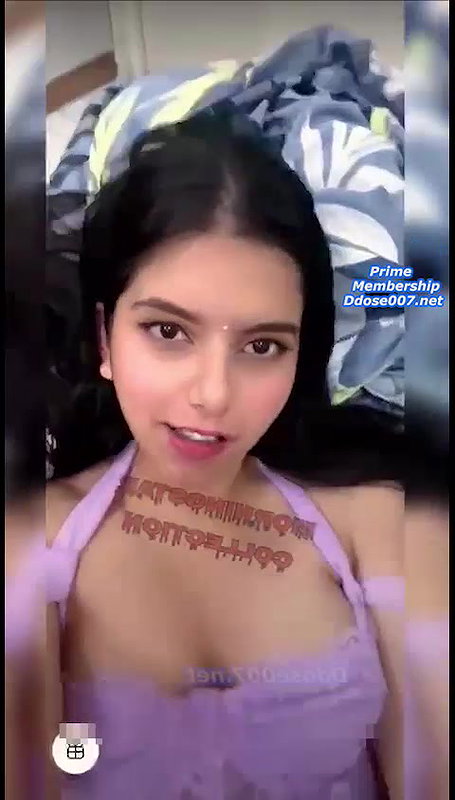 updates Gorgeous Hottie Sanaya Big Boobs and Ass Show on Live Tango