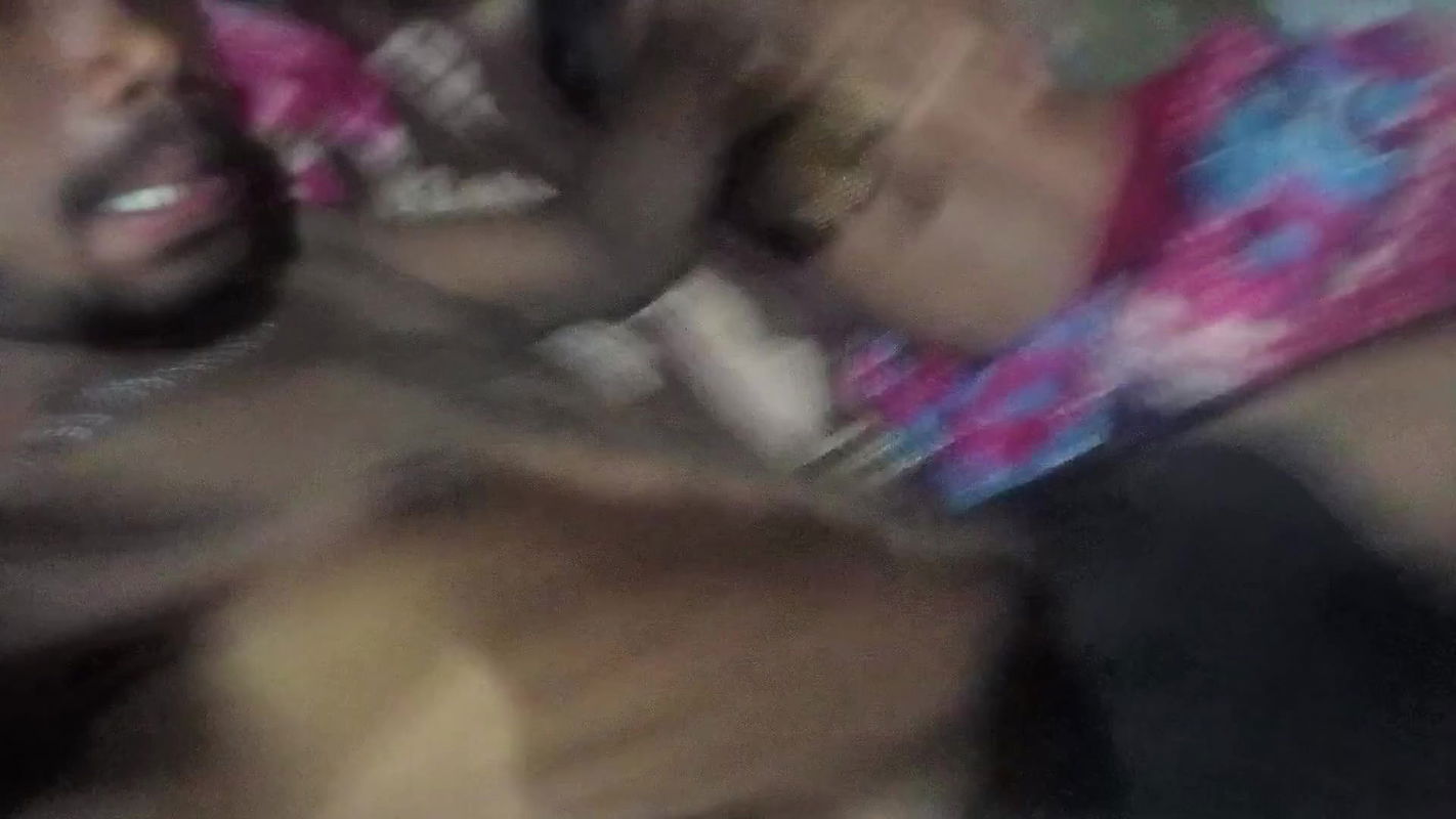 Desi Bhabhi so Hot Indian Girl