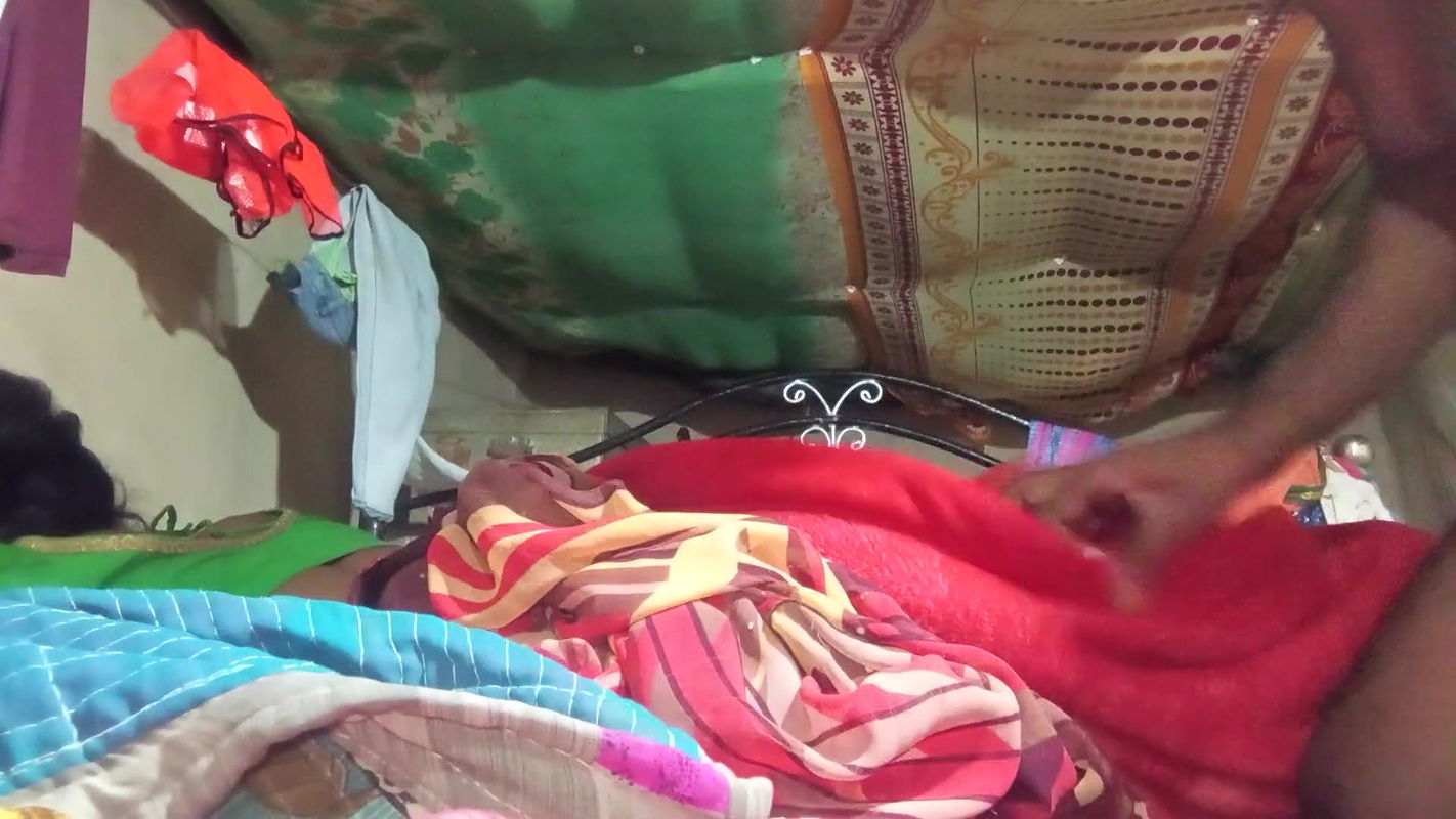 Fast Time My Wife Touching My Cook and I Am Slowly Slowly Inside My Cook My Wife Ass.