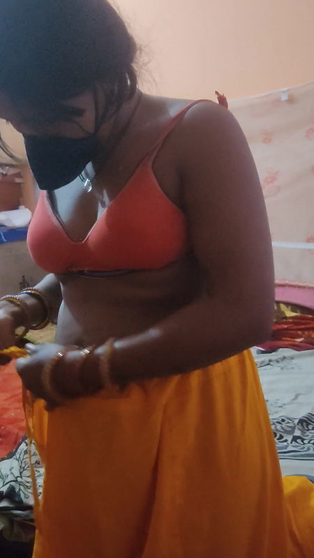 Indian Bhabhi Sex with Husband