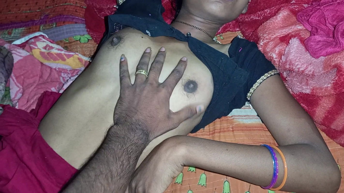 Indian Desi Couple Both Home Alone Having Sex and Her Husband Fingering Her Pussy