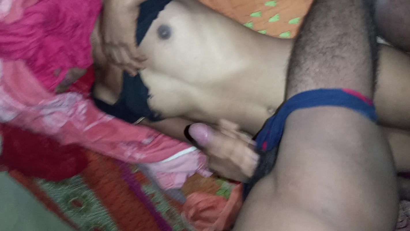 Indian Desi Couple Both Home Alone Having Sex and Her Husband Fingering Her Pussy