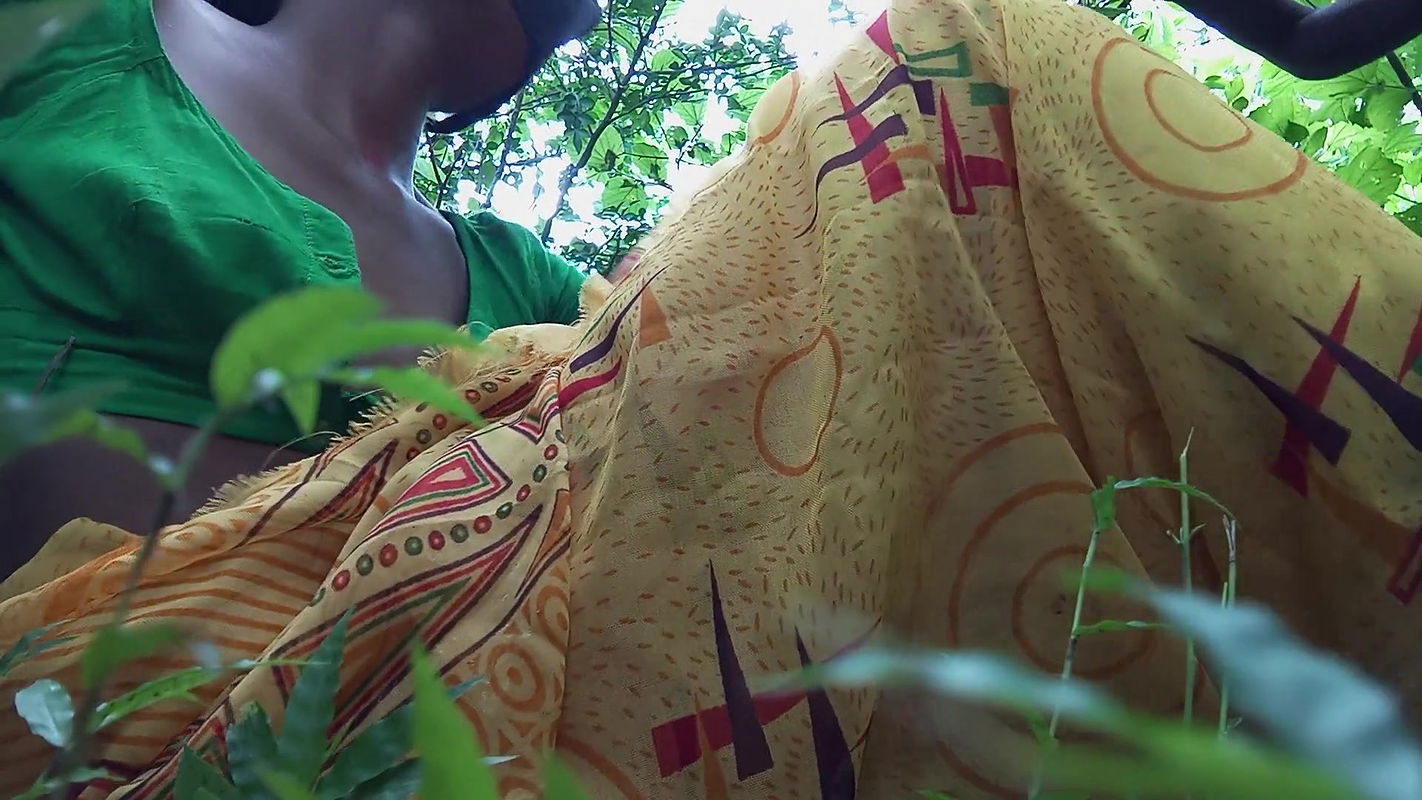 Indian Village Couple Coming Fast Time Nearest Area and Sex with Outdoor Romantic Hot Fun.