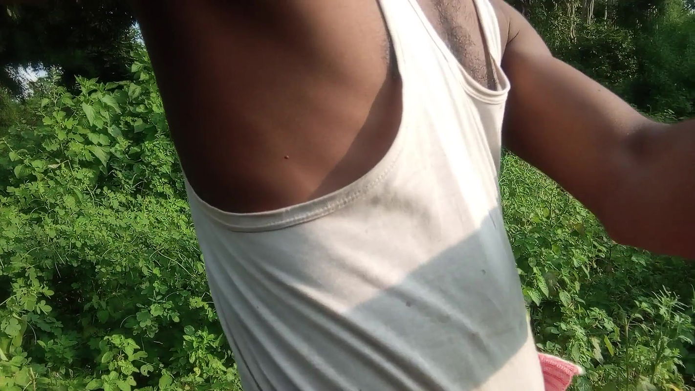 My Wife Was Going to the Forest to Take the Bathroom, I Followed Her and Had Fun with Her