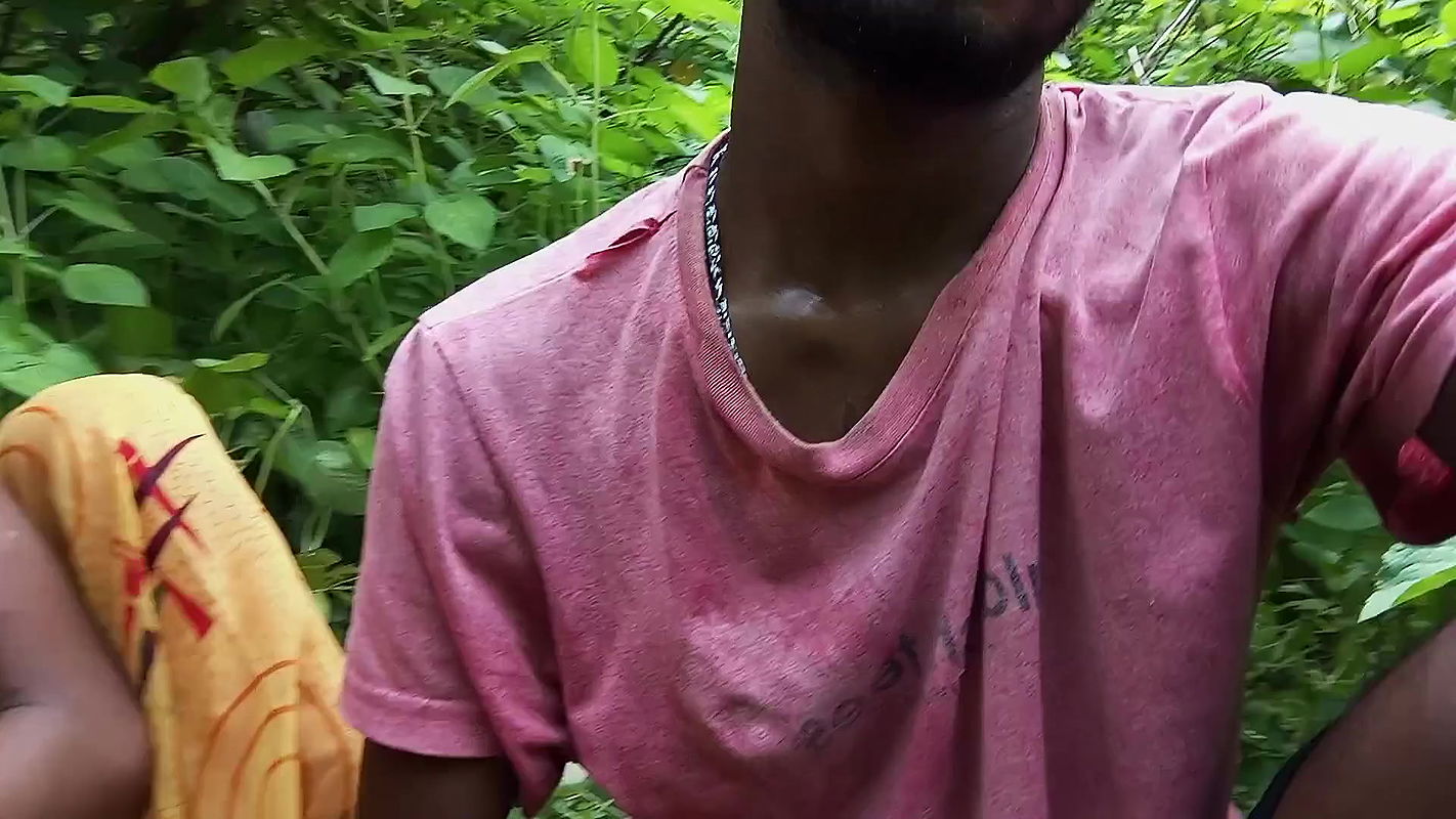 Slwly Slwly Inside My Cook My Wife, My Wife Is Very Romantic Mood Fucking Sleow Slowly Then Faster.