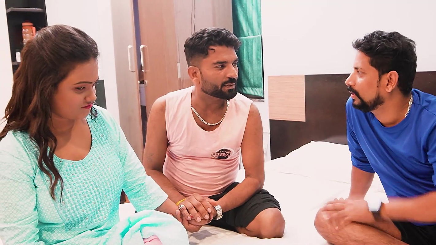 Spitting Fun with Neighbor Girl, Threesome Sex