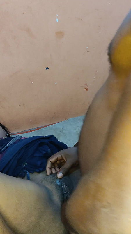 Stepsister Left in All, Village Aunty Got All in