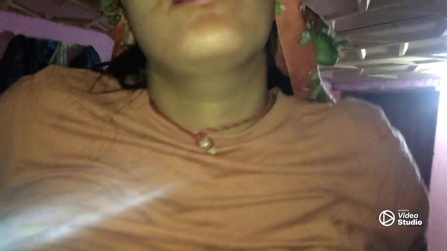 Tourist Girl Sucking and Fucking Hard in Hotel Room