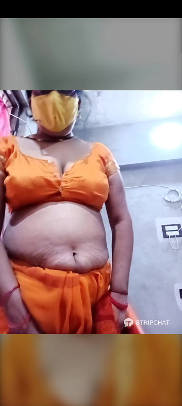 Aunty boobs