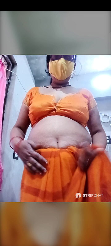 Aunty boobs
