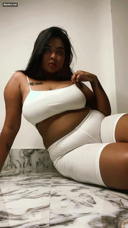 Desi big boobs model
