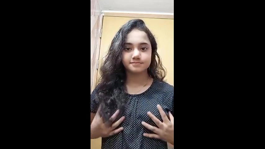 Beautiful GF Fingering And Pressing Boobs 4 Clip Update