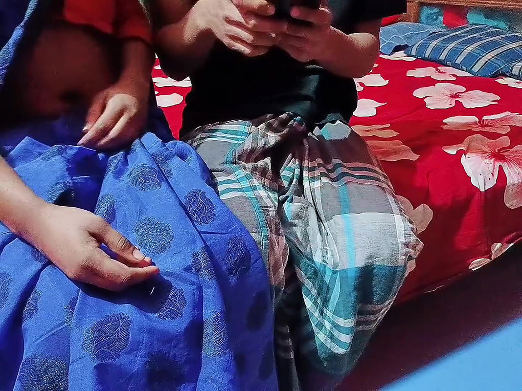 Desi Bhabhi fucked hard by her neighbor