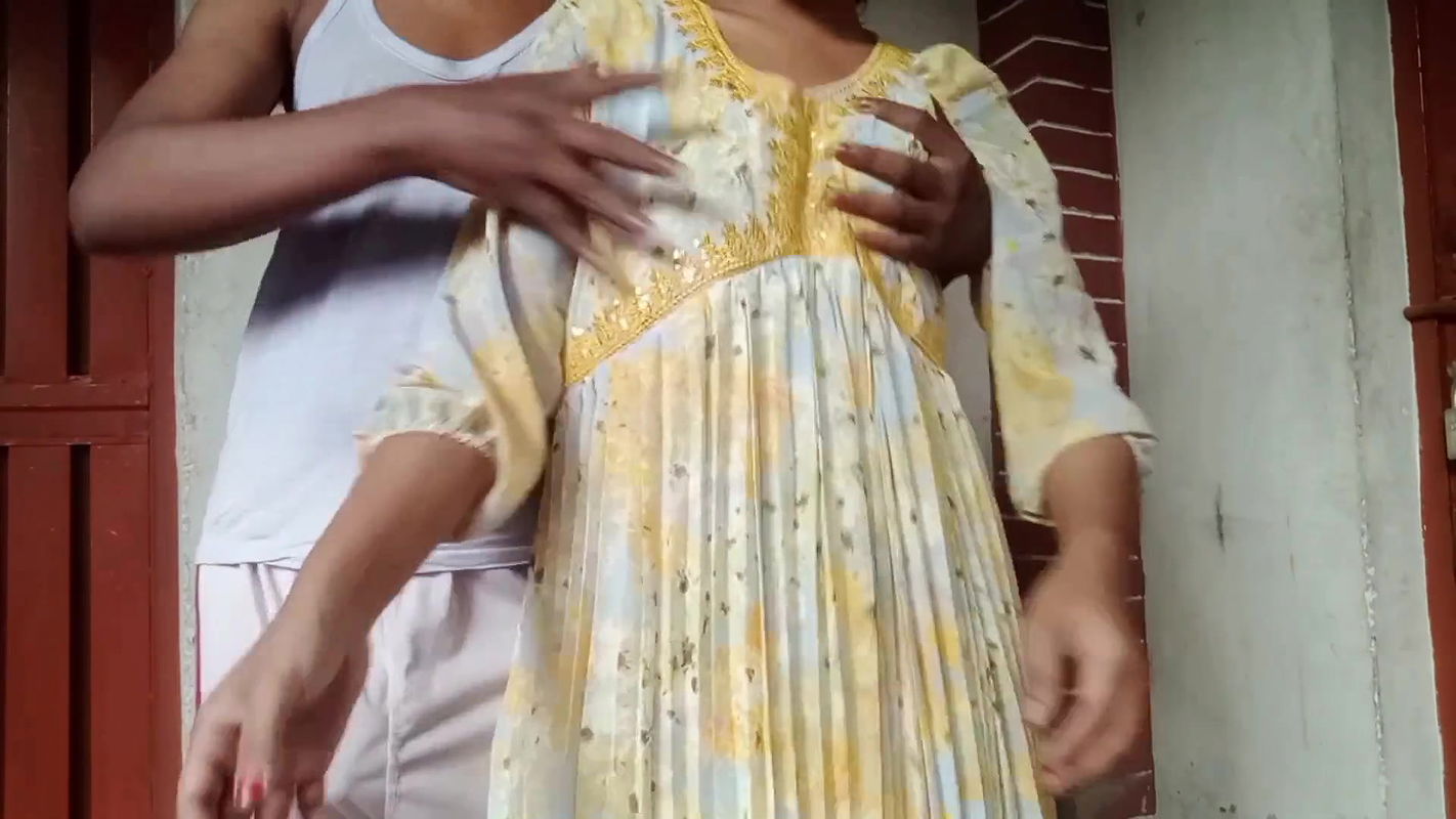 Fucked single girl at farm house