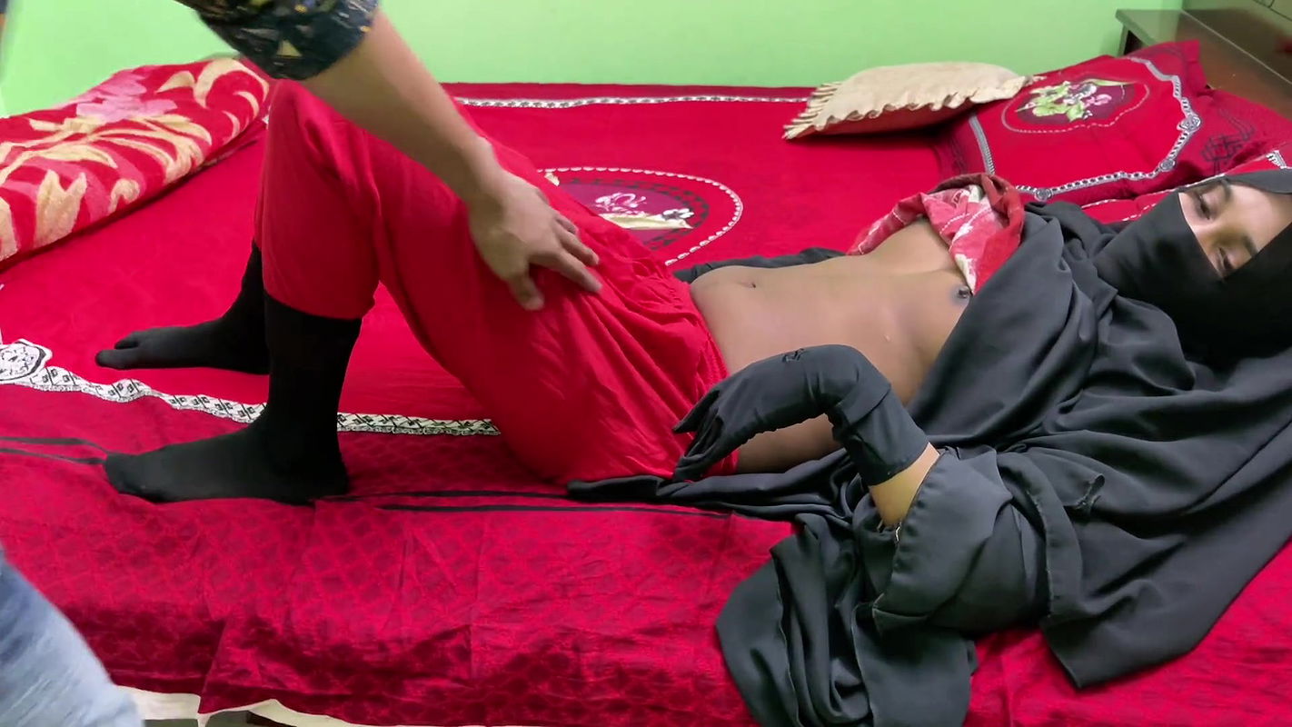 Teacher took advantage of student’s poverty and fucked hard