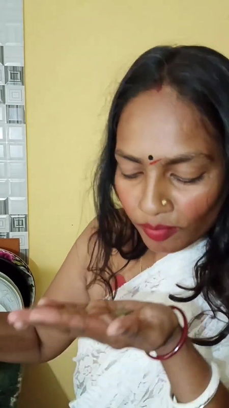 Youtuber Adda with bong beauty – 79