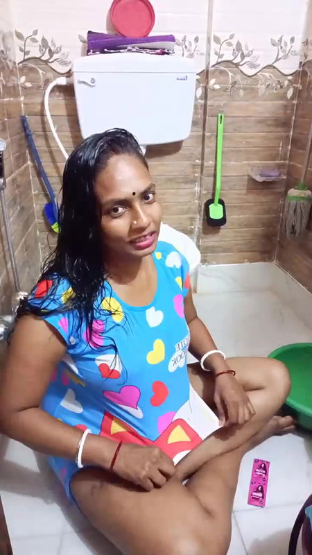 Youtuber Adda with bong beauty – 71