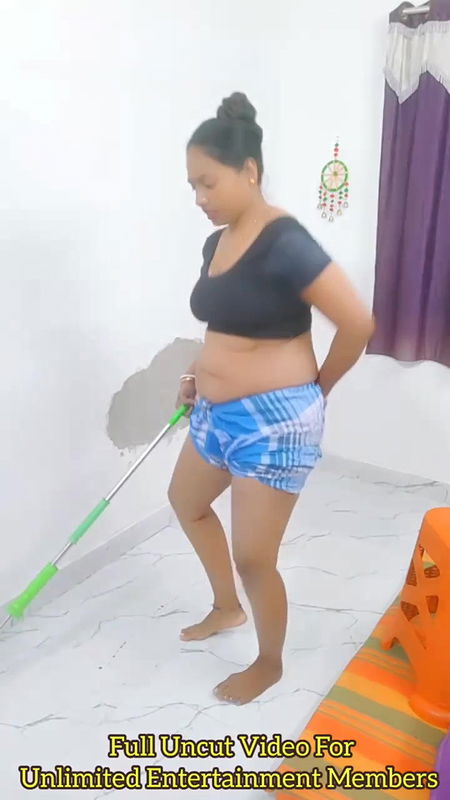 Youtuber Adda with bong beauty – 66