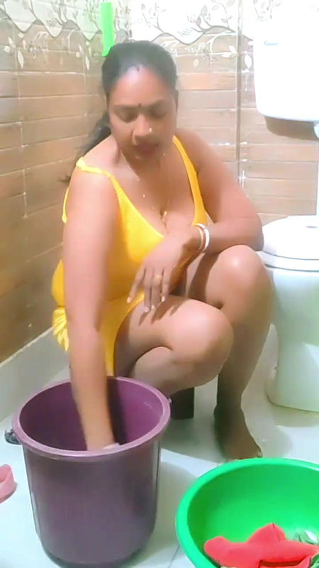 Youtuber Adda with bong beauty – 56