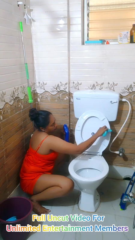 Youtuber Adda with bong beauty – 52