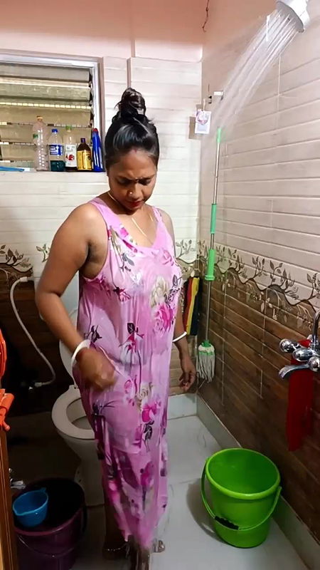 Youtuber Adda with bong beauty – 46