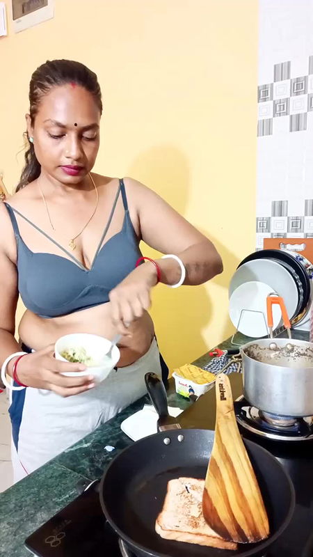 Youtuber Adda with bong beauty – 42