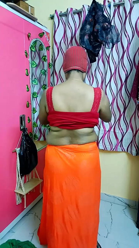 Youtuber Adda with bong beauty – 35