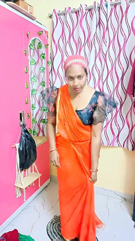 Youtuber Adda with bong beauty – 35