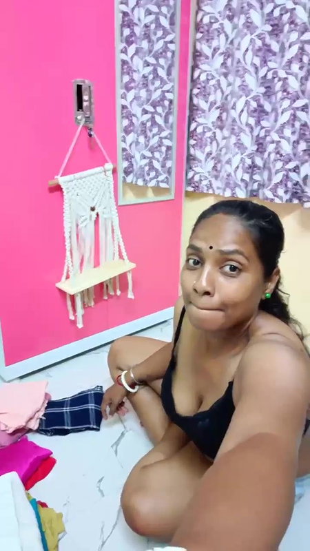 Youtuber Adda with bong beauty – 31