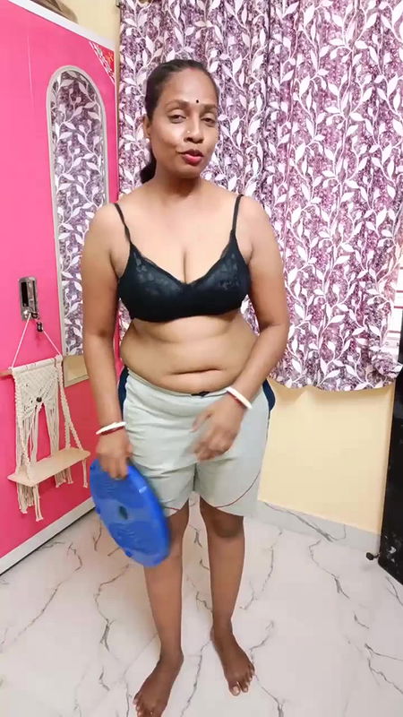 Youtuber Adda with bong beauty – 29