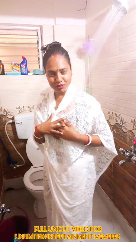 Youtuber Adda with bong beauty – 27