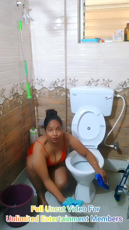 Youtuber Adda with bong beauty – 26