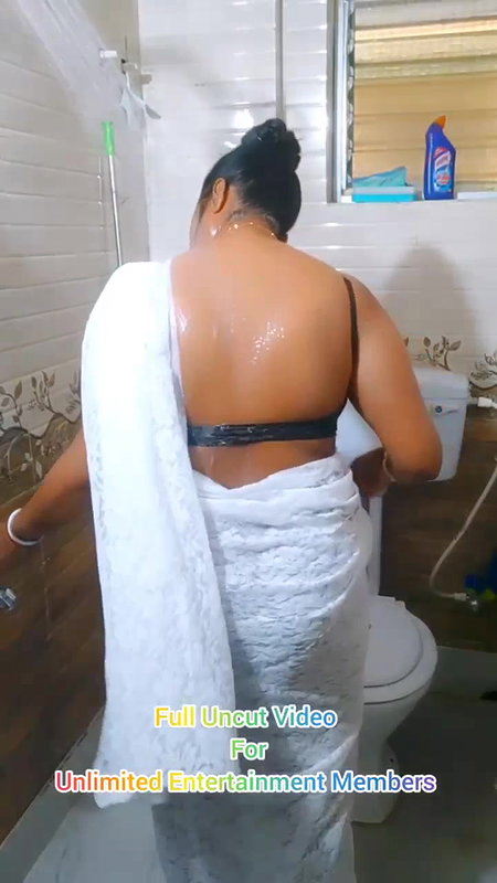 Youtuber Adda with bong beauty – 25