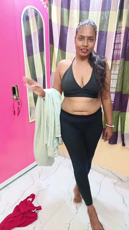 Youtuber Adda with bong beauty – 21