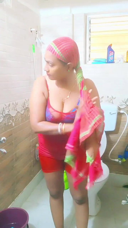 Youtuber Adda with bong beauty – 20